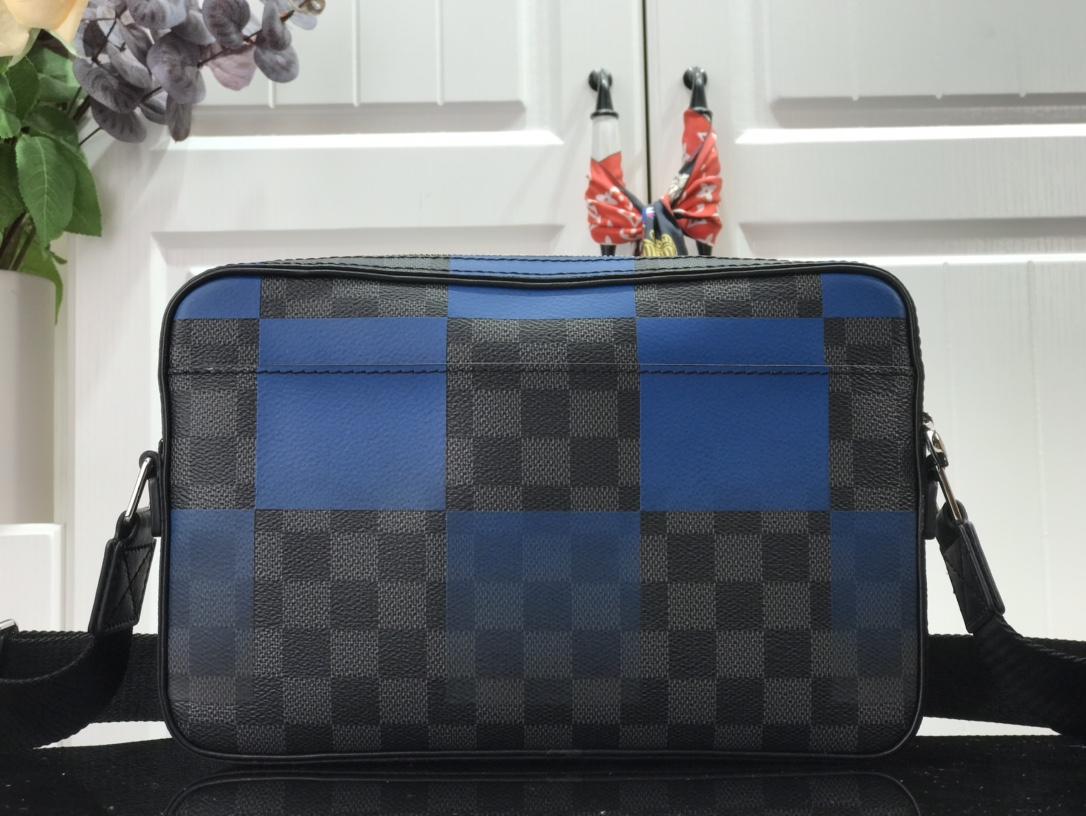 Shoulder Bag Lv