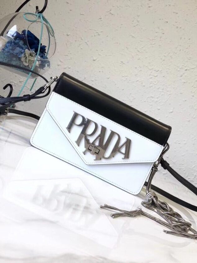 Bolsa Prada