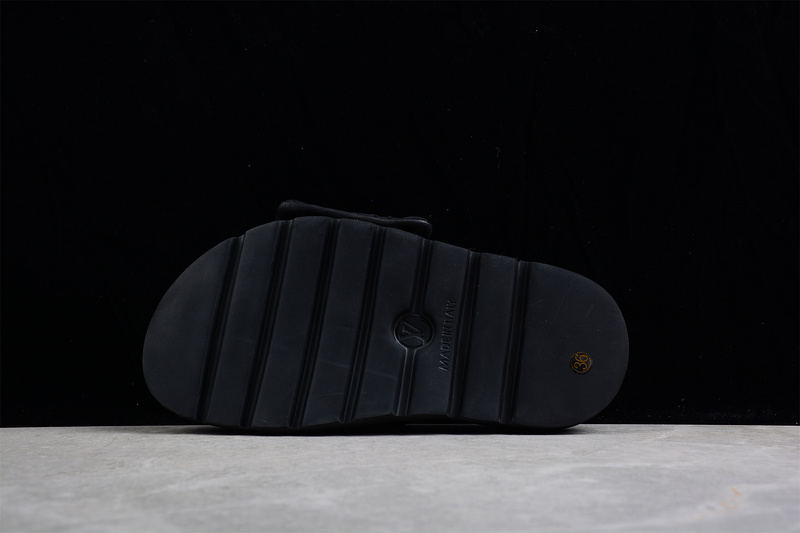 Sandália Louis Vuitton