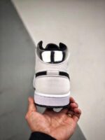 Tenis Air Jordan Mid