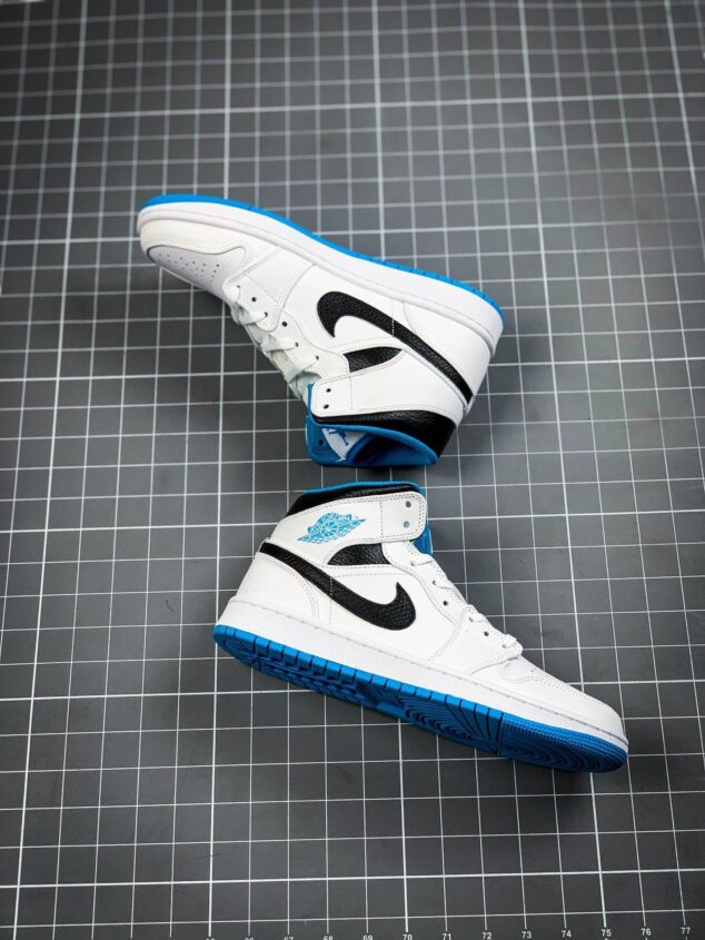 Tenis Air Jordan Mid