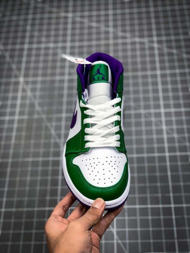 Tenis Air Jordan Mid