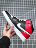 Tenis Air Jordan Mid