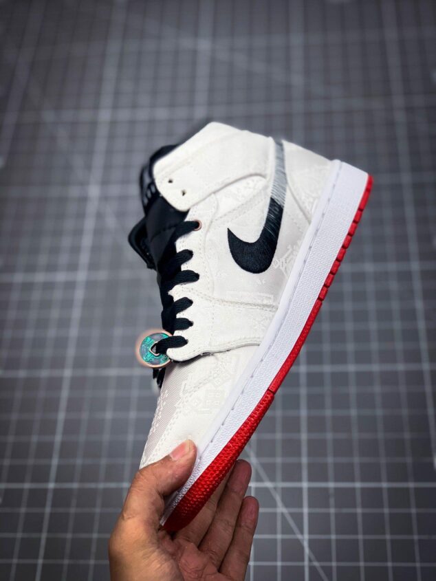 Tenis Air Jordan Mid