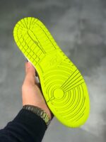 Tenis Air Jordan Mid