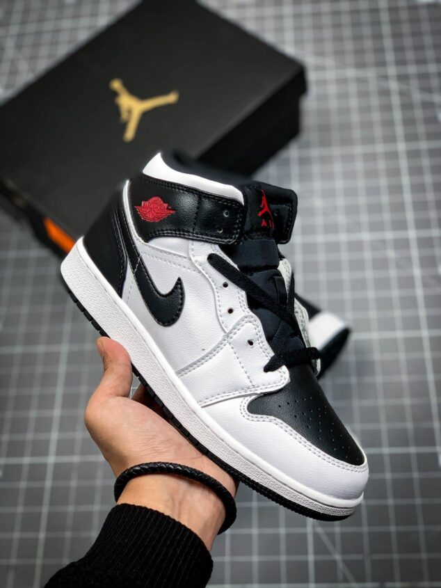 Tenis Air Jordan Mid