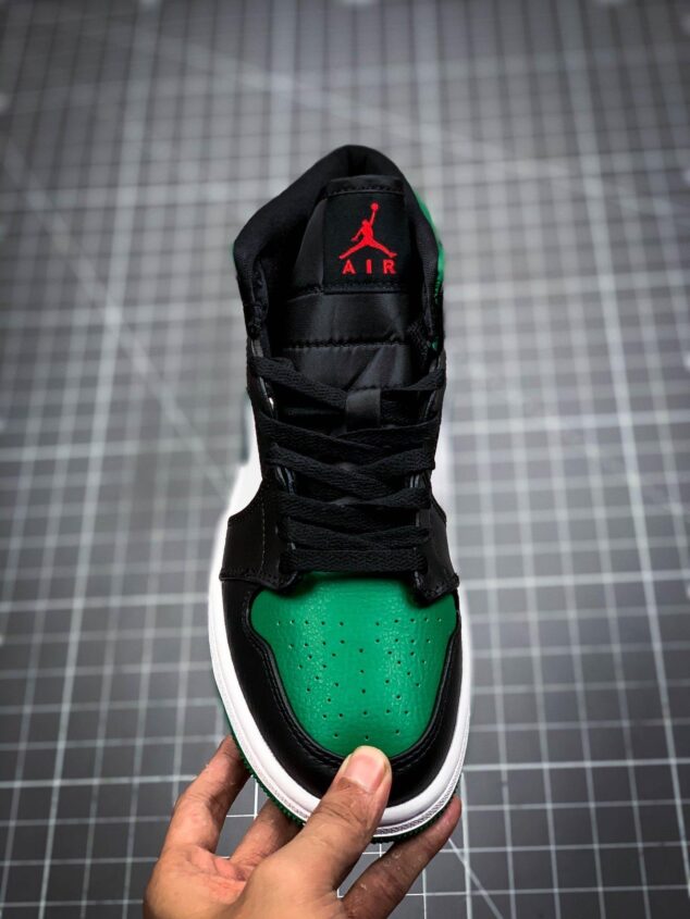 Tenis Air Jordan Mid