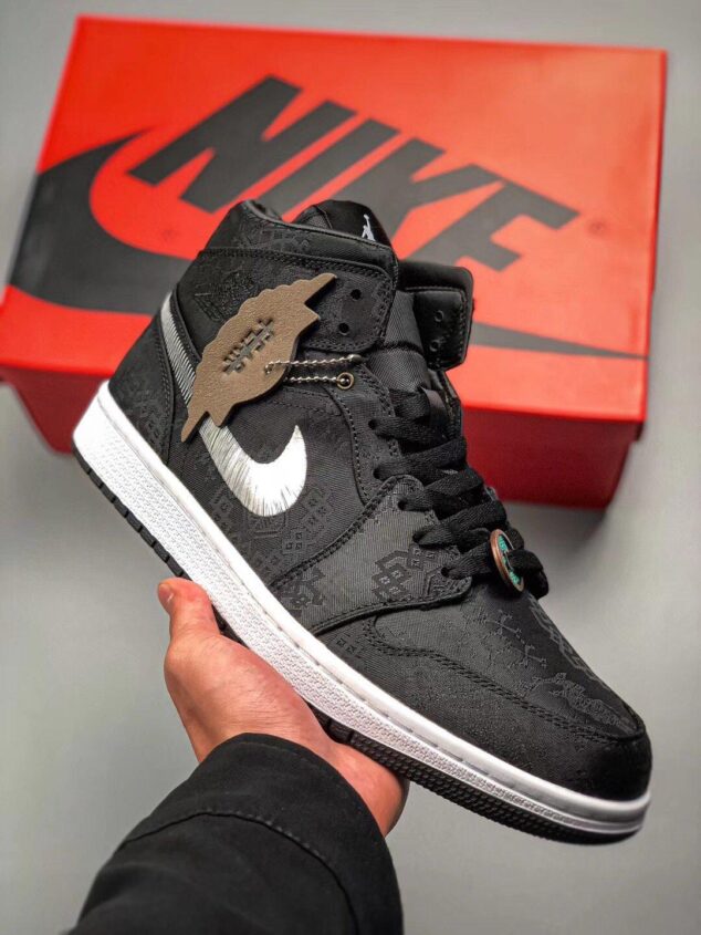 Tenis Air Jordan Mid