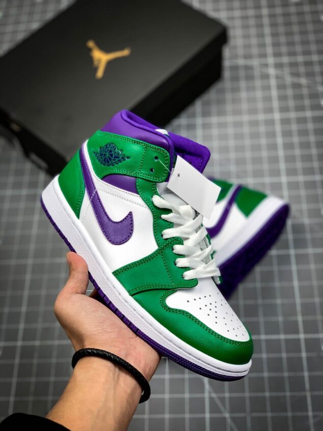 Tenis Air Jordan Mid