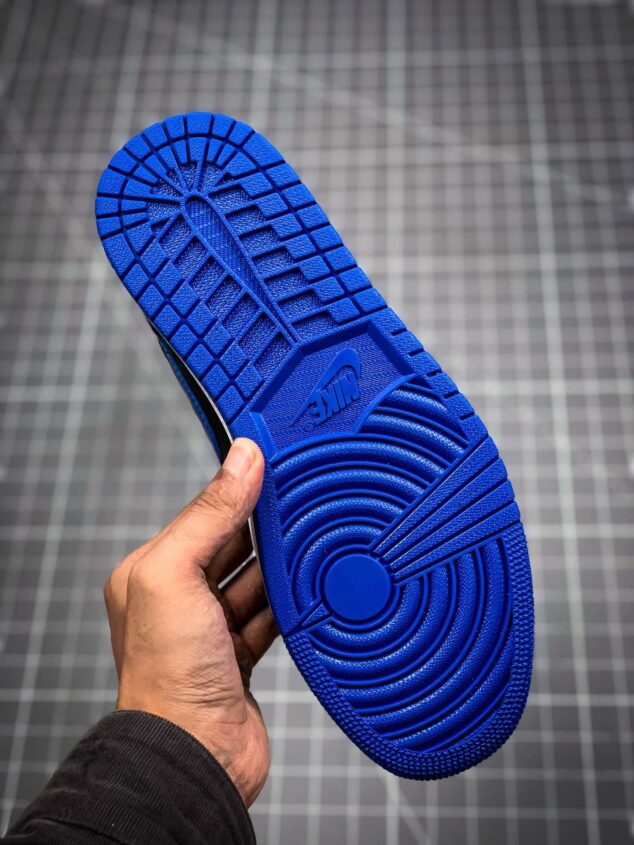 Tenis Air Jordan Mid