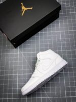 Tenis Air Jordan Mid