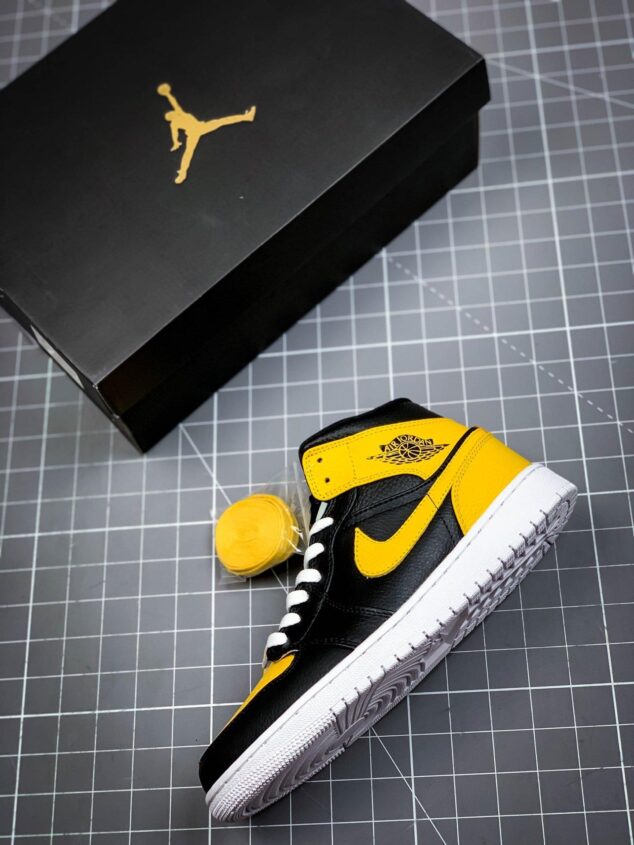 Tenis Air Jordan Mid