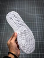 Tenis Air Jordan Mid