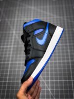 Tenis Air Jordan Mid