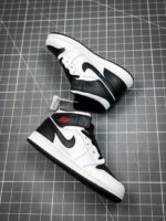 Tenis Air Jordan Mid