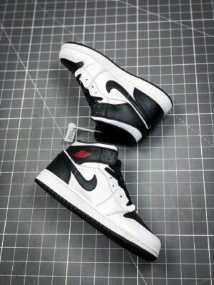 Tenis Air Jordan Mid