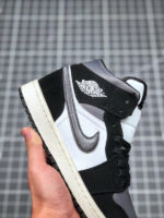 Tenis Air Jordan Mid
