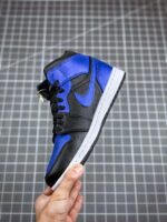 Tenis Air Jordan Mid