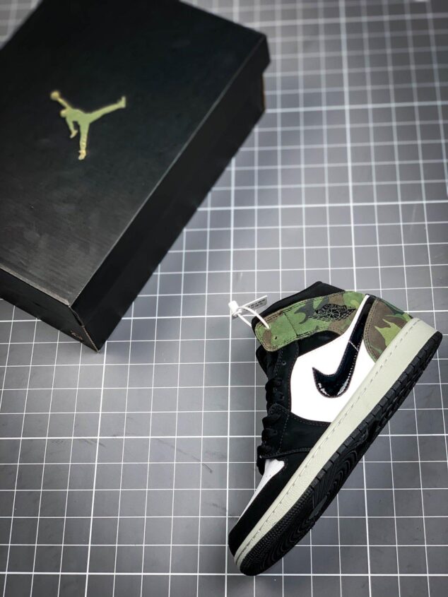 Tenis Air Jordan Mid