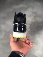 Tenis Air Jordan Mid