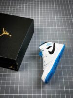 Tenis Air Jordan Mid