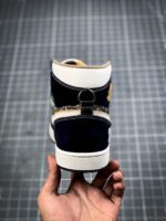 Tenis Air Jordan Mid