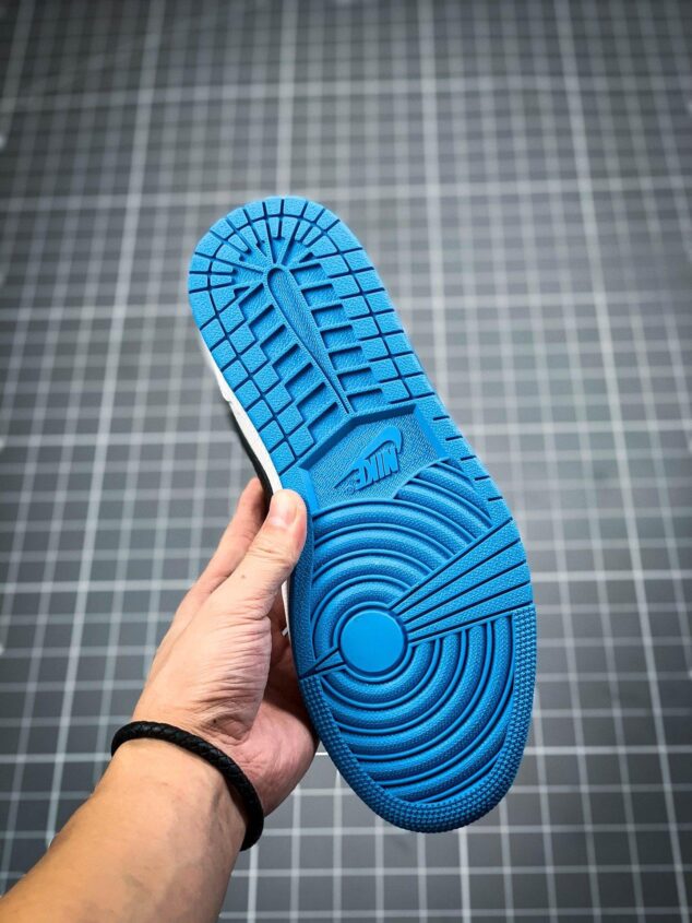 Tenis Air Jordan Mid