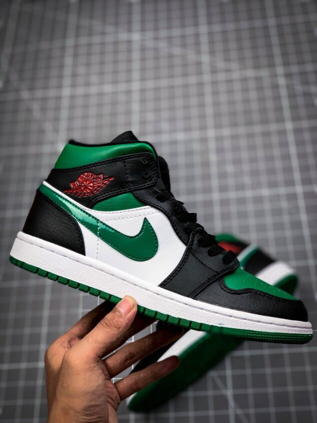 Tenis Air Jordan Mid