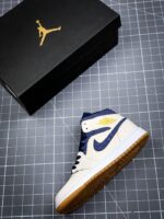Tenis Air Jordan Mid