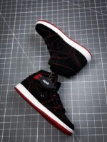 Tenis Air Jordan Mid