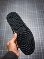 Tenis Air Jordan Mid