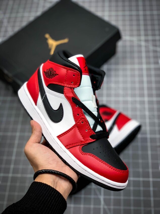 Tenis Air Jordan Mid
