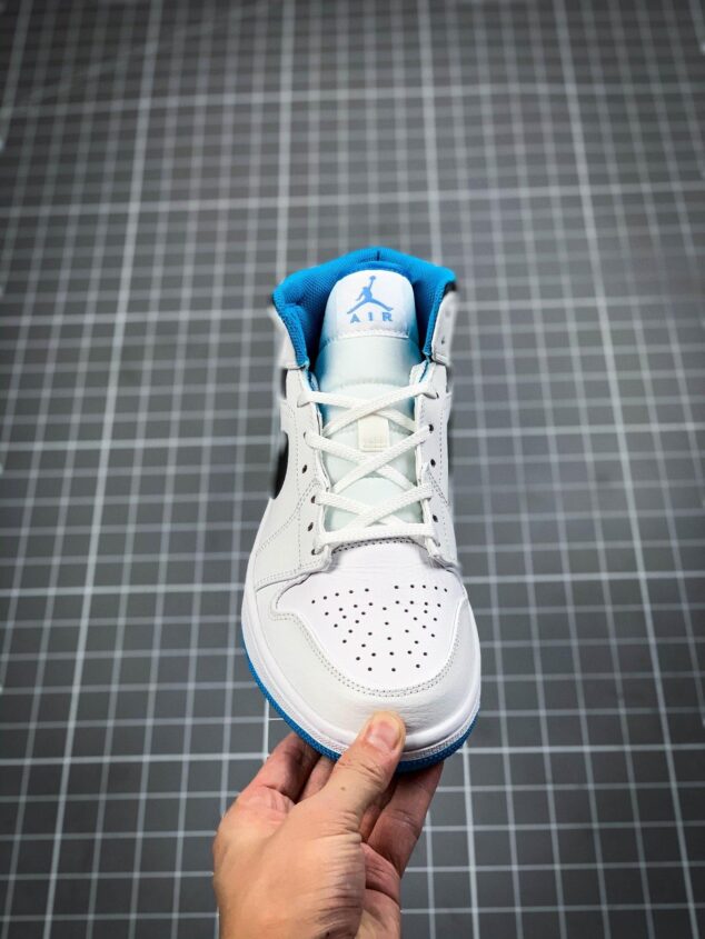 Tenis Air Jordan Mid
