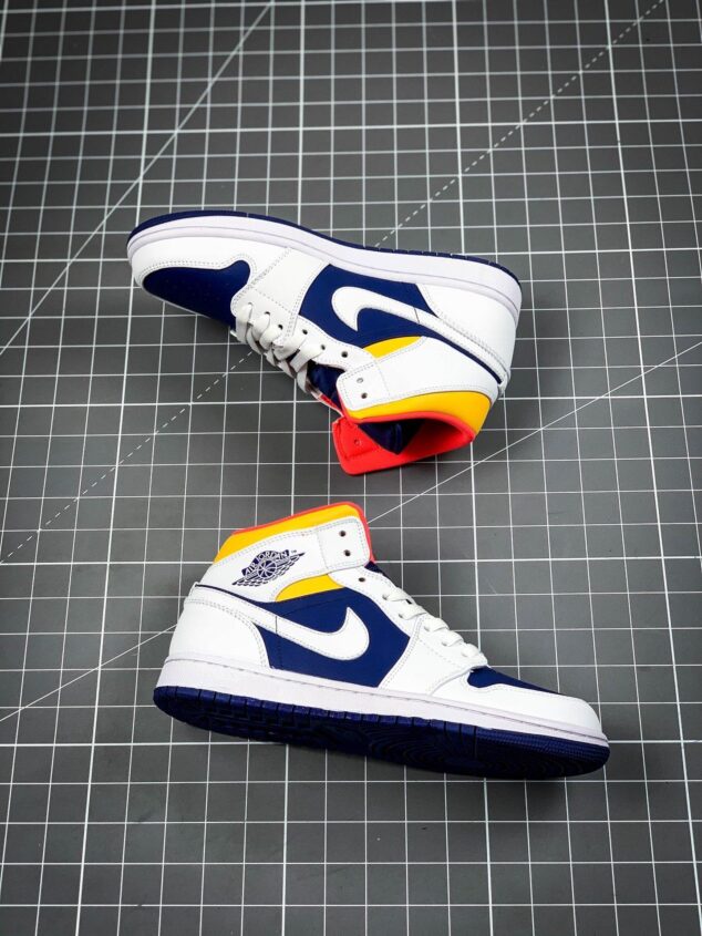 Tenis Air Jordan Mid