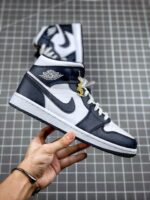 Tenis Air Jordan Mid