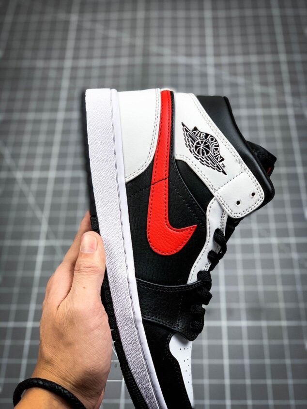 Tenis Air Jordan Mid