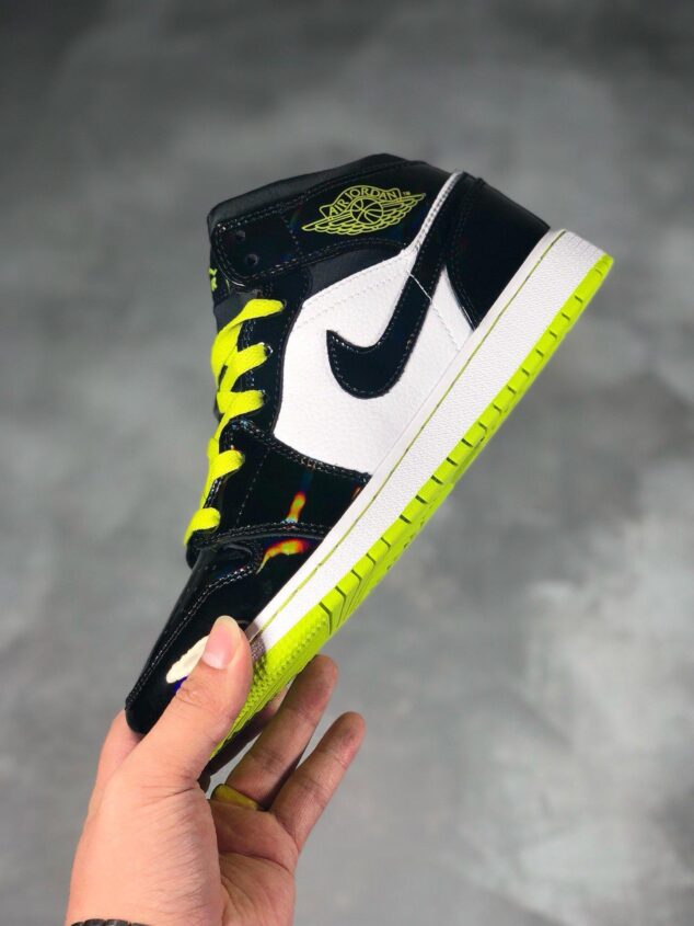 Tenis Air Jordan Mid