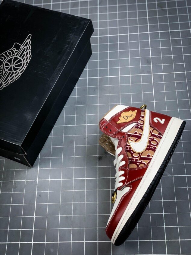 Tenis Air Jordan Mid