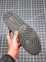 Tenis Air Jordan Mid