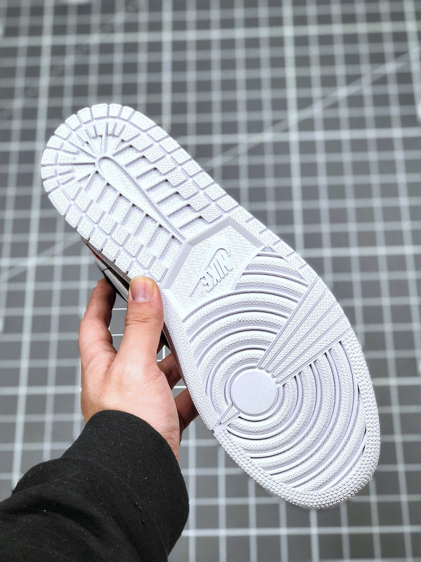 Tenis Air Jordan Mid