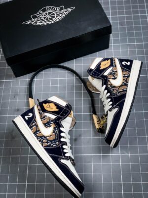 Tenis Air Jordan Mid