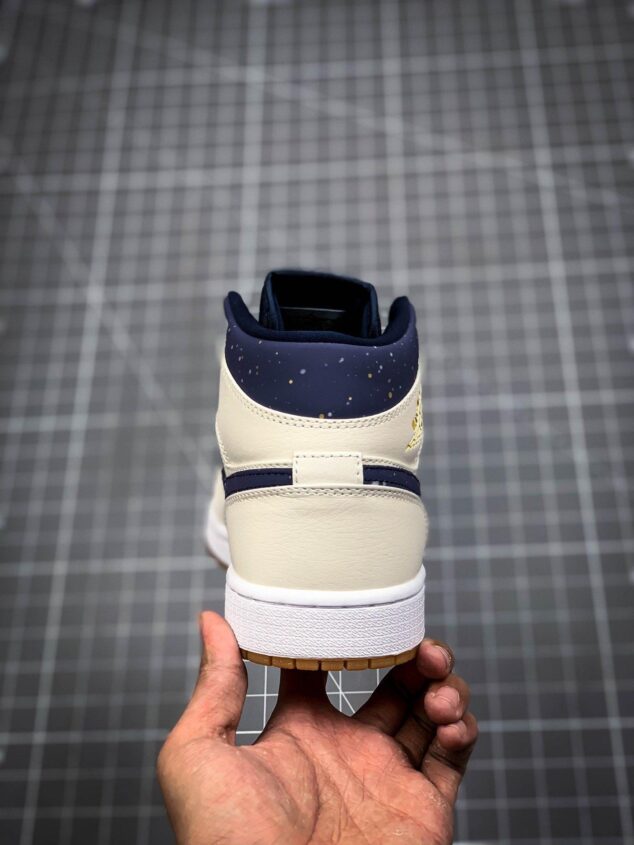 Tenis Air Jordan Mid