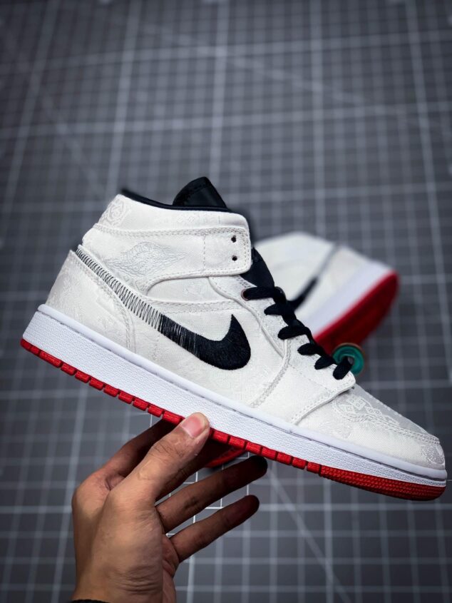 Tenis Air Jordan Mid