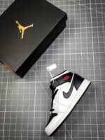 Tenis Air Jordan Mid