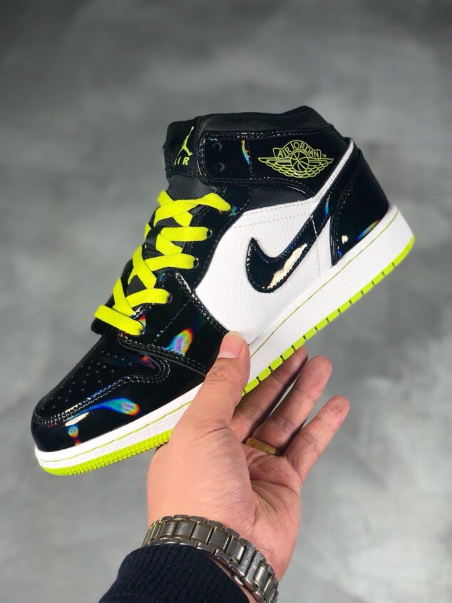 Tenis Air Jordan Mid