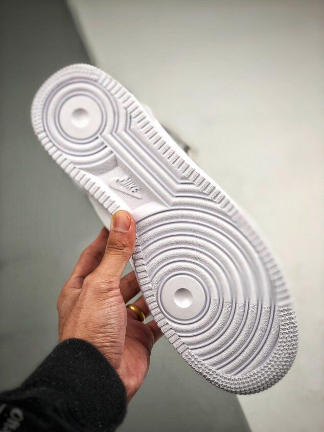 Tenis Air Jordan Mid